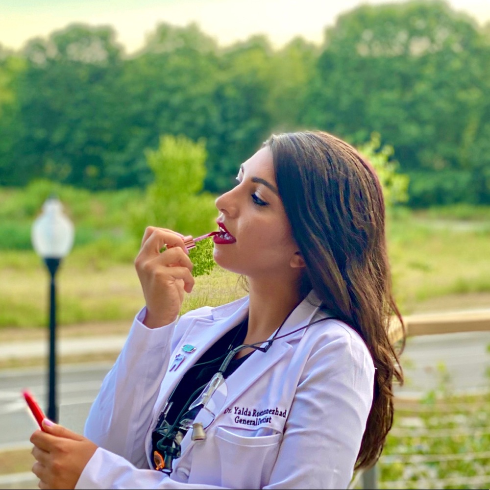 Meet your Posher, Yalda